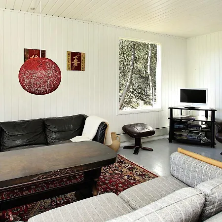 בית נופש Three-bedroom Holiday In 46 *